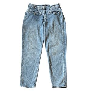 Hollister Ultra High-Rise Mom Jeans Light Blue Wash Vintage Stretch 11L (30x27)